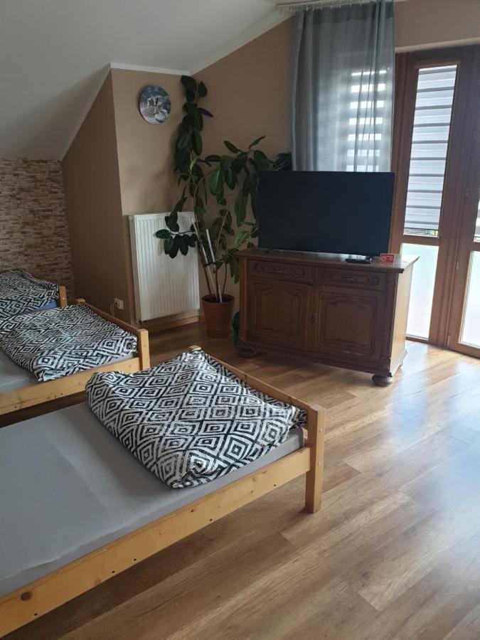 Aris Pokoje Goscinne Wojnicz Dış mekan fotoğraf